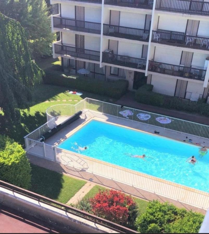 Le Cosy Avec Piscine, Balcon Et Parking Apartment Трувил сюр Мер Екстериор снимка